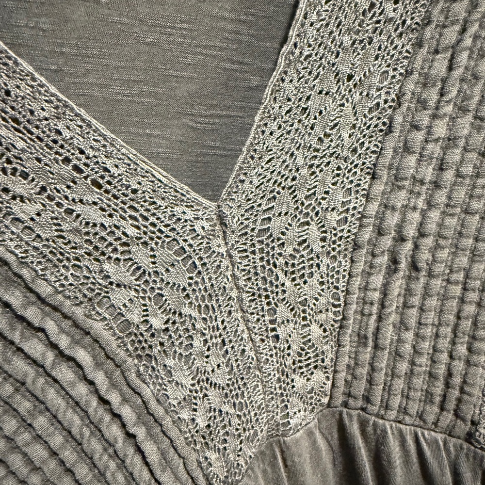 Lucky Brand Gray Lace Detail Chemise